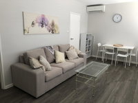 1 Bedroom Unit in Heart of Elsternwick