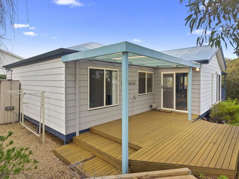 1 Bennett Court - Tourism Noosa 1
