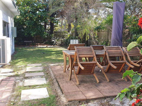 1 Spectrum Street, Rainbow Beach- Close To Shops And Main Beach - Tourism Noosa 3