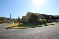 1/2 Brunswick Avenue