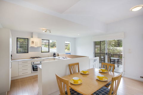 1/31 Ocean Street - A Relaxing Coastal Retreat - Tourism Noosa 3