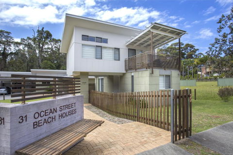 1/31 Ocean Street - A Relaxing Coastal Retreat - Tourism Noosa 0