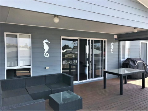 10 Hobart Road - Tourism Noosa 3