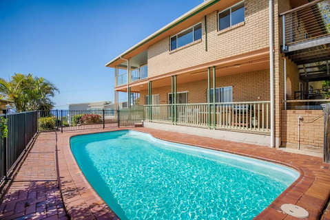 100 Cooloola Drive - Tourism Noosa 1