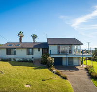 106 Ocean Parade Dalmeny - Tourism Noosa