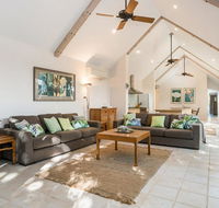 12 Childe Street Byron Bay - Absolute Belongil Summerhouse - Tourism Noosa