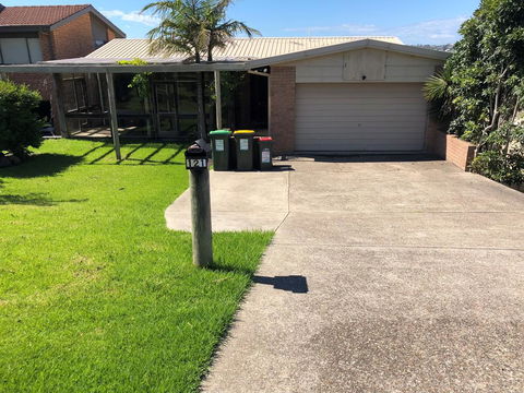 121 Montague Avenue, Kianga - Tourism Noosa 0