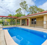 14 Double Island Drive - Rainbow Beach Large Holiday House with PoolPets Welcome Free Wi-Fi - Tourism Noosa