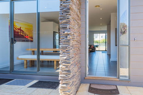 19 Coast Drive - Tourism Noosa 3