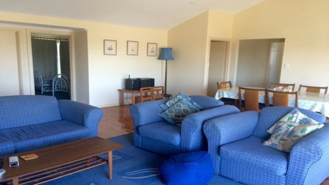 22 Broadbeach Drive - Tourism Noosa 3