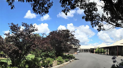 Crows Nest Motel - Tourism Noosa 4