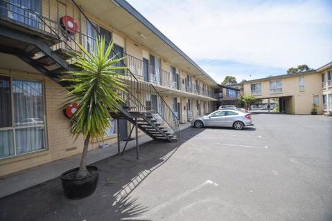 Dandenong Motel - Tourism Noosa 3