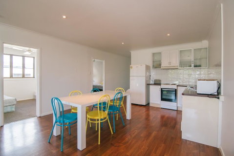 3 Bedroom Apartment / Spence St - Tourism Noosa 1