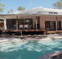 33 Esprit Drive - Rainbow Shores Style Comfort and Relaxation Pets Welcome Pool - Tourism Noosa