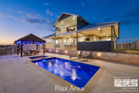 34 Madaffari Drive - Pool - Tourism Noosa 0