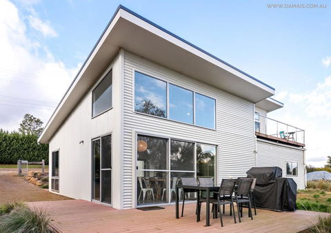 4 King Or 8 Single Beds WiFi, Netflix, Pet Friendly - Tourism Noosa 0