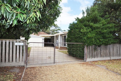 45 HALFORD - PET FRIENDLY - Tourism Noosa 0