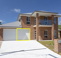 5 Bent Street - huge house with Foxtel  Aircon - Tourism Noosa