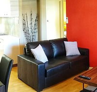 5 min walk to City Center - Tourism Noosa