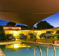 A  A Motel - Tourism Noosa