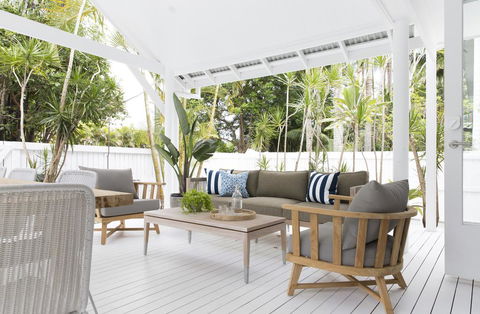 A PERFECT STAY - Barrel & Branch - Heart Of Town - Tourism Noosa 3