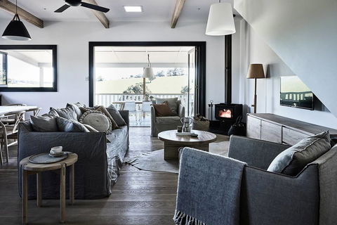 A PERFECT STAY - Benny's Cottage - Tourism Noosa 2