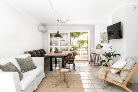 A PERFECT STAY - Cooinda - Tourism Noosa 0