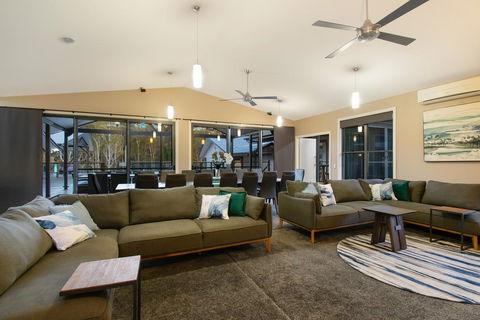 A PERFECT STAY - Lennox Unique Coastal Retreat - Tourism Noosa 3