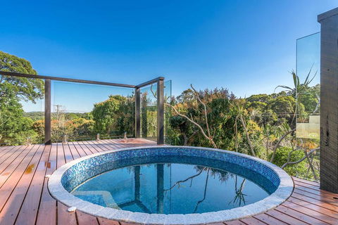 A PERFECT STAY - Ourmuli Cabin - Tourism Noosa 2