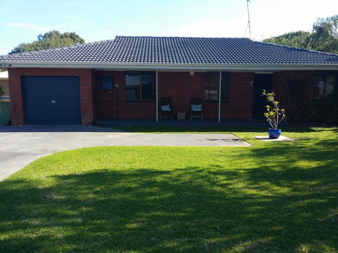Abbey Beach Shack - Tourism Noosa 1