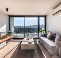 Abbortsford 2 Bed 2 Bath Mountain View Apartment - Tourism Noosa