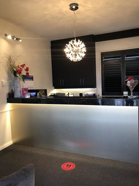 Abbotsleigh Motor Inn - Tourism Noosa 1