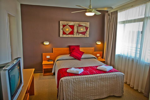 Abbotsleigh Motor Inn - Tourism Noosa 2
