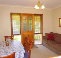 Abrigo Apartment - Tourism Noosa