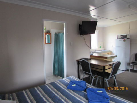 Acacia Motel - Tourism Noosa 2