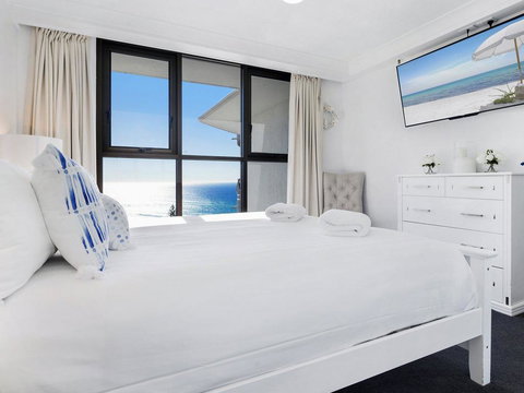 Acapulco 2 Bed Ocean View Surfers Paradise - Tourism Noosa 3