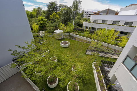 Accommodate Canberra - Century - Tourism Noosa 3