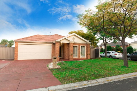 Accommodation At Melbourne - Tourism Noosa 0