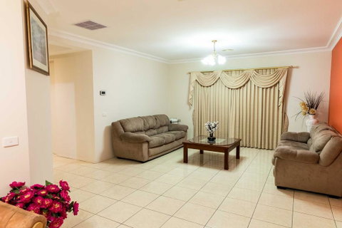 Accommodation At Melbourne - Tourism Noosa 1