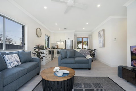 Accommodation Hunter - Adams Street Maitland - Tourism Noosa 3