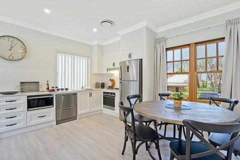 Accommodation Hunter - Adams Street Maitland - Tourism Noosa 0