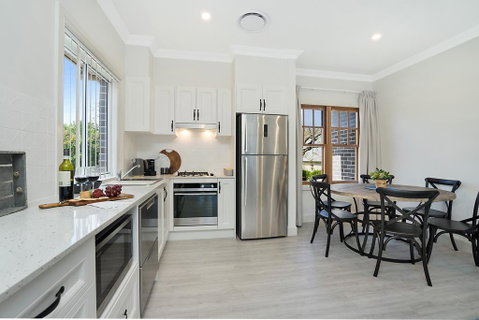 Accommodation Hunter - Adams Street Maitland - Tourism Noosa 2