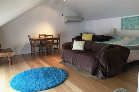 Adelaide Close CBD Large Private Studio Apartment In St Peters - Tourism Noosa 1