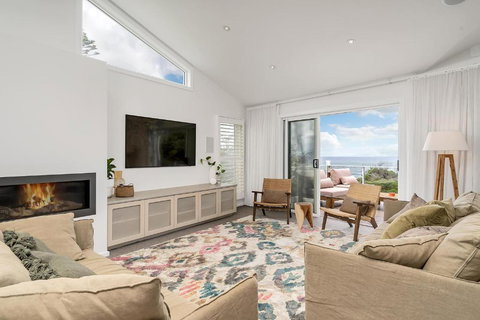 Drift - Ocean & Panoramic Views At Coledale - Tourism Noosa 0