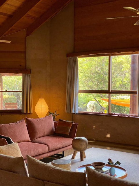 Earthen Home - Tourism Noosa 3