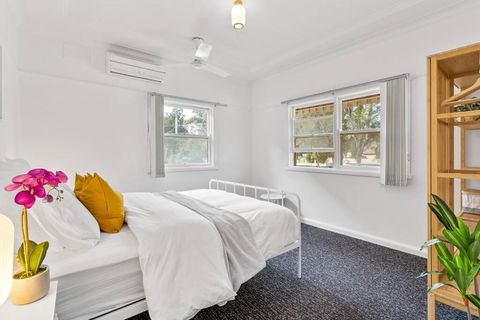 East Hills Waterfront Bliss - Tourism Noosa 1