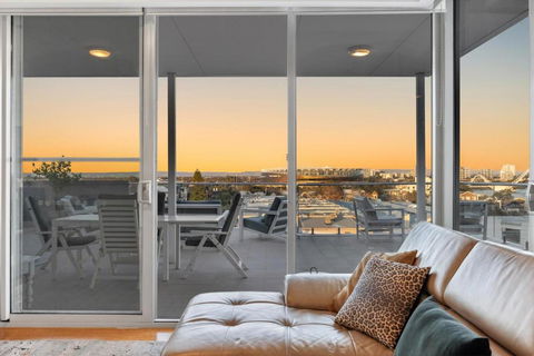 EAST34/60 - Urban Sanctuary - Tourism Noosa 1