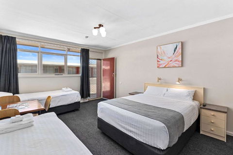Econo Lodge Port Augusta - Tourism Noosa 1