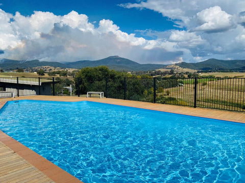 ELM Accommodation - Merrijig - Tourism Noosa 0