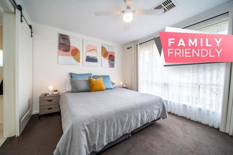 Escape To Adelaide Hills - Tourism Noosa 0